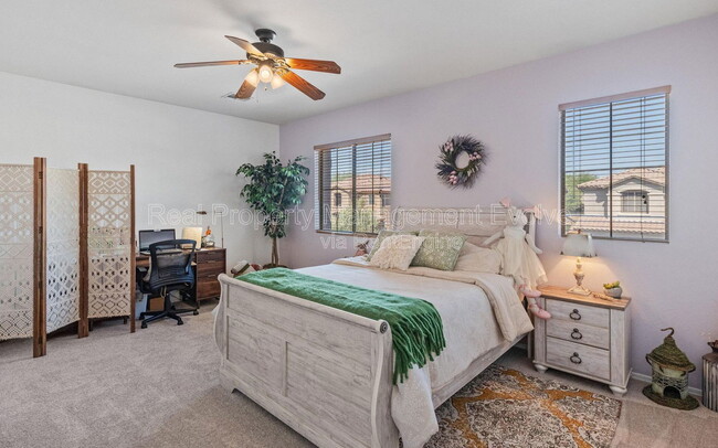 Building Photo - 3331 W Hemingway Ln