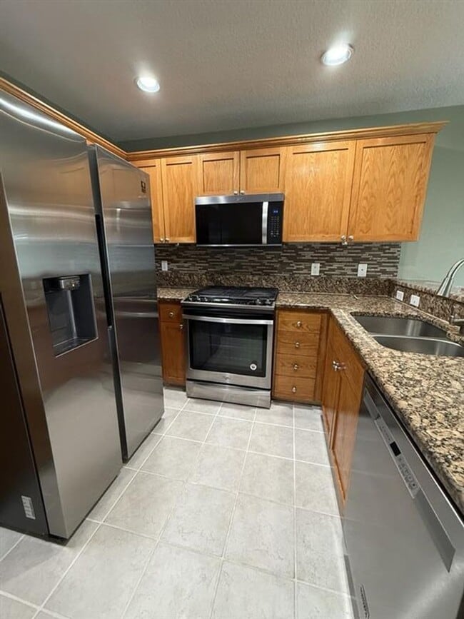 Building Photo - 4542 NW Continental Pl