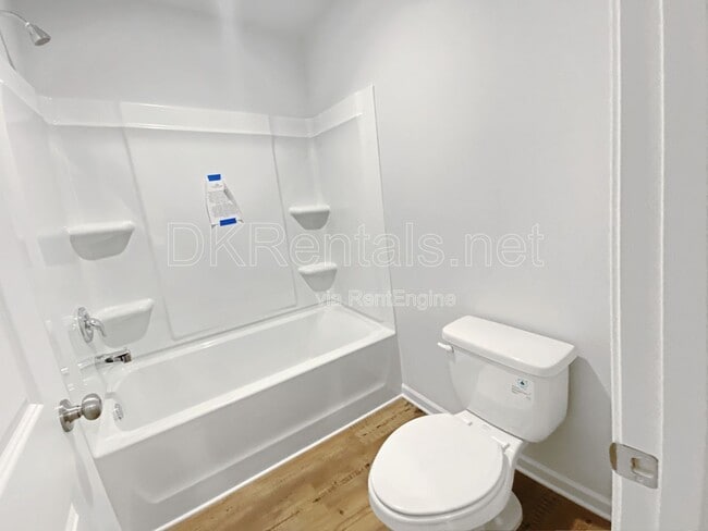 Building Photo - 273 Summerwood Ln