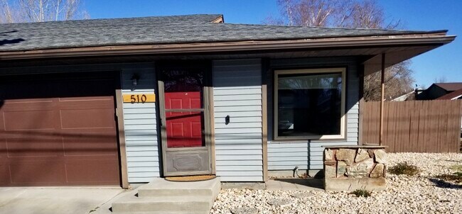 Building Photo - 510 S Phillippi St