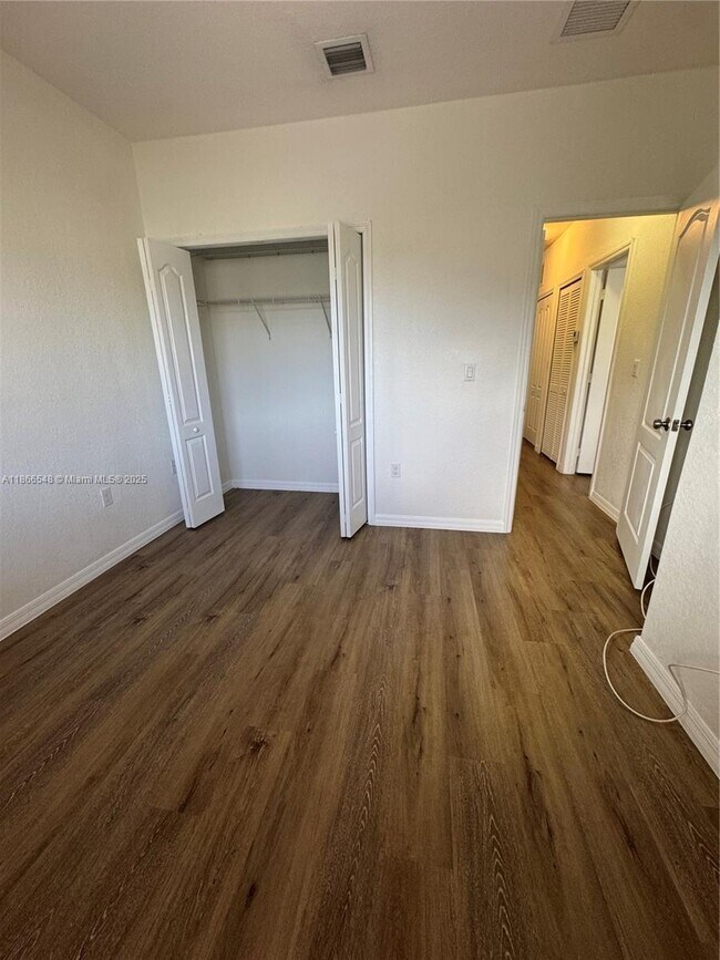 Building Photo - 16319 SW 44th Terrace