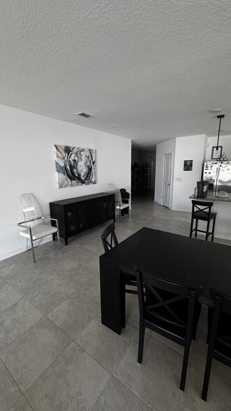 Building Photo - 9565 Summers Cay Cir