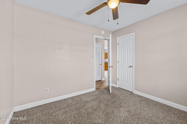 Building Photo - 112 Dayrell Dr