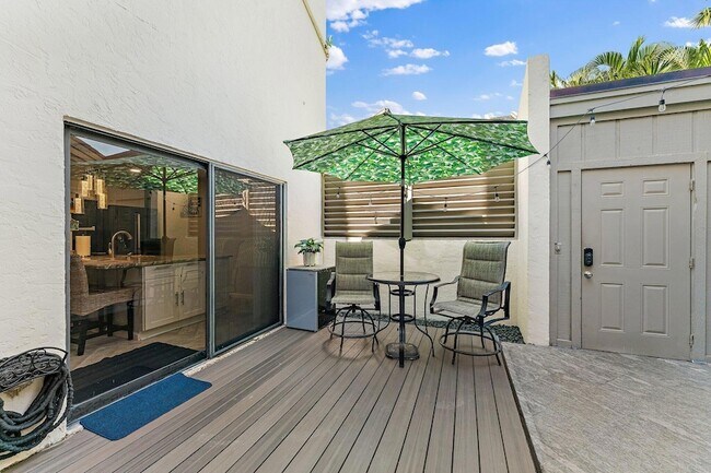 Building Photo - 1605 S US Hwy 1