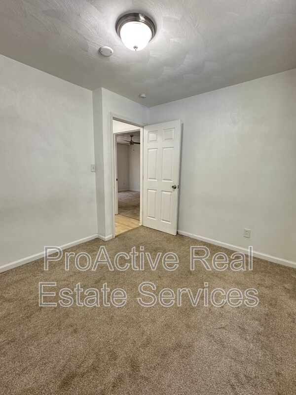 Building Photo - 905 Tifton St