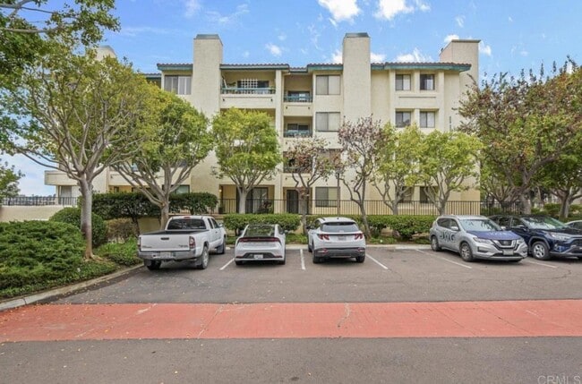 Building Photo - Stylish 1-Bed Condo in Tierrasanta