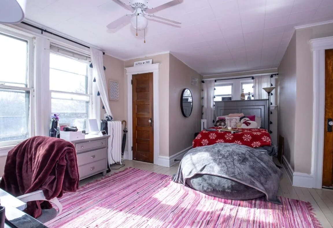 Building Photo - 40 Park Pl