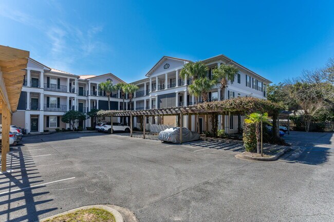 Building Photo - 159 Brooks St SE