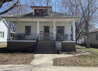 Building Photo - VIDEOTOUR: Charming 3-bedroom home in Quiet Neighborhood. PETS WELCOME