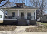 Building Photo - VIDEOTOUR: