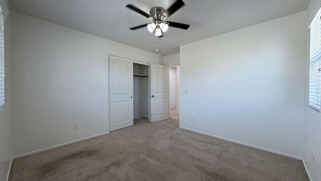 Building Photo - 1317 Alpine Ave