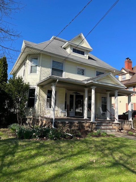 Building Photo - 409 E Main St