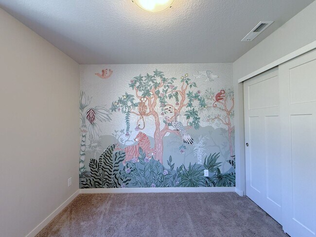 Building Photo - RECEIVE $500 OFF! READY NOW! CALL TODAY! Modern Hillsboro Townhome with AC, Electric Fireplace, a...