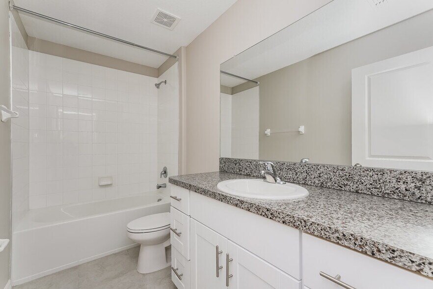 Building Photo - 4536 Eternal Prince Dr