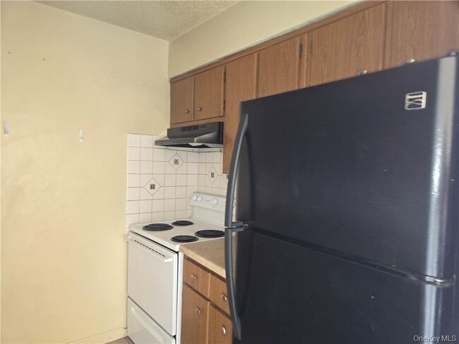 Building Photo - 44 Inwood Rd