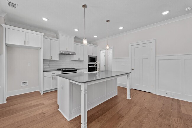 Building Photo - 5421 Texel Ln