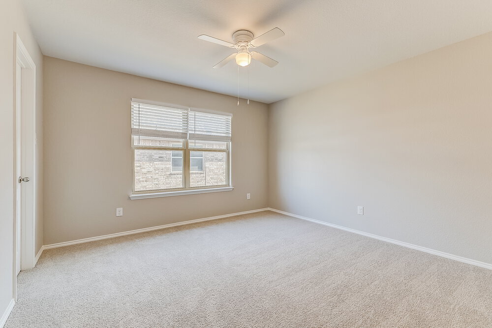 Building Photo - 4208 Glen Abbey Dr