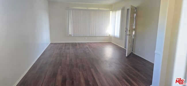 Building Photo - 2635 W Imperial Hwy