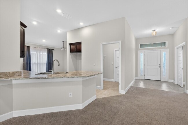 Building Photo - 8118 Merano Ave