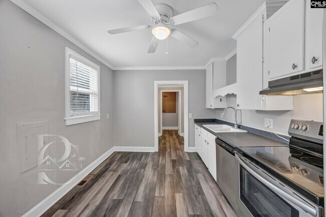 Building Photo - 711 S Prospect St