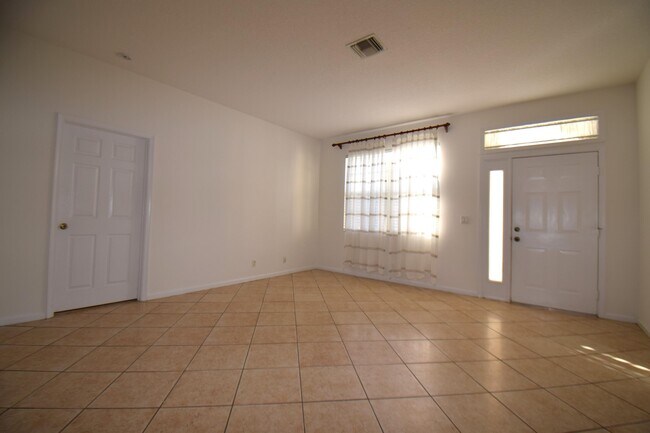 Building Photo - 1338 Cape May Ln