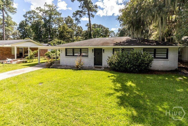 Building Photo - 625 Stuart St