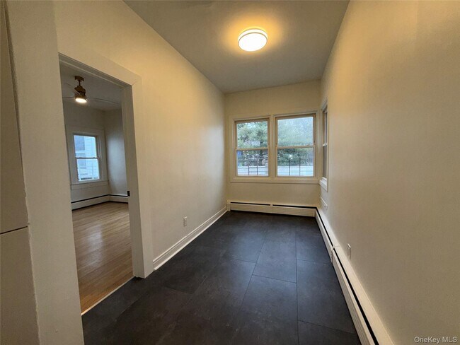 Building Photo - 1 Delafield St