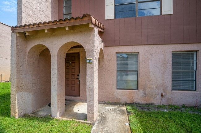 Building Photo - 48 Madrid Ln