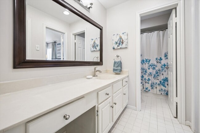 Building Photo - 4000 Purdue St