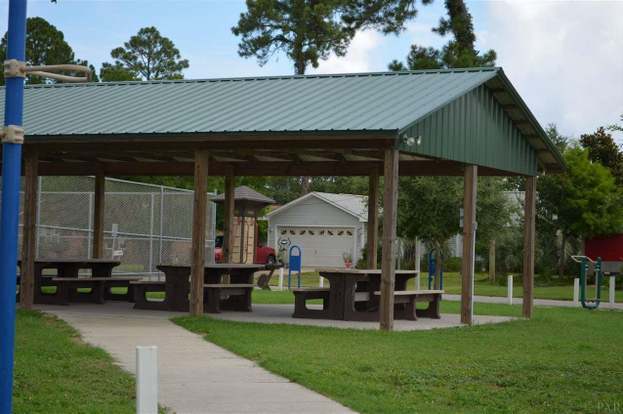 Building Photo - 1223 Redwood Ln