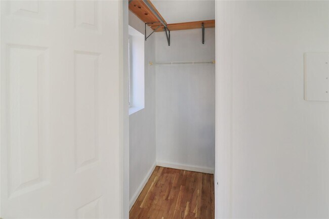 Building Photo - 140-32-140-34 34th Ave
