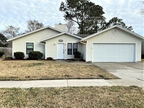 Building Photo - 10669 Parliament Pl