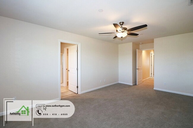 Building Photo - 810 Mission De Oro Dr