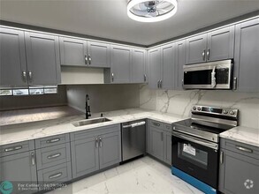 Building Photo - 8020 Hampton Blvd