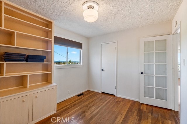 Building Photo - 549 Derby Ln