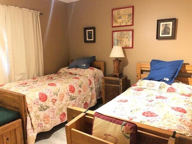 Building Photo - LONG TERM RENTAL available on ANASTASIA ISLAND.
