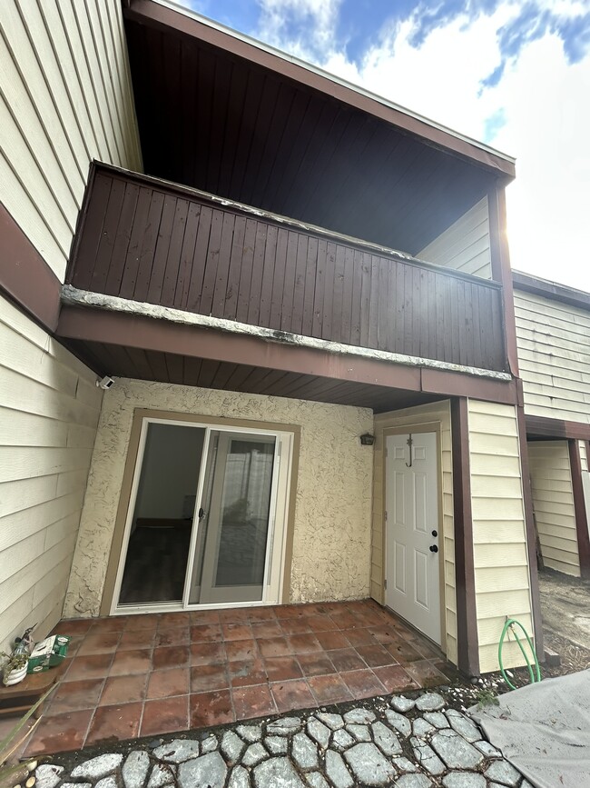 Building Photo - 3980 Crayrich Cir