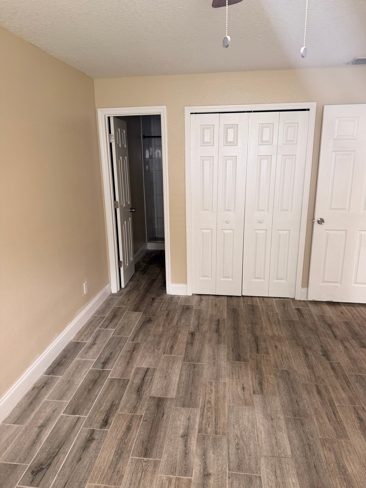 Building Photo - 6760 Pot O Gold Ln