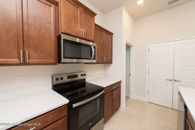Building Photo - 1146 Kylar Dr NW