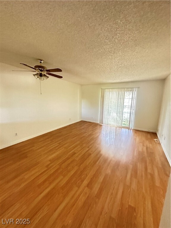 Building Photo - 3823 S Maryland Pkwy