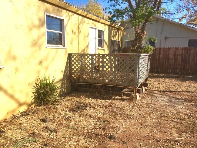 Building Photo - 2127 B Street