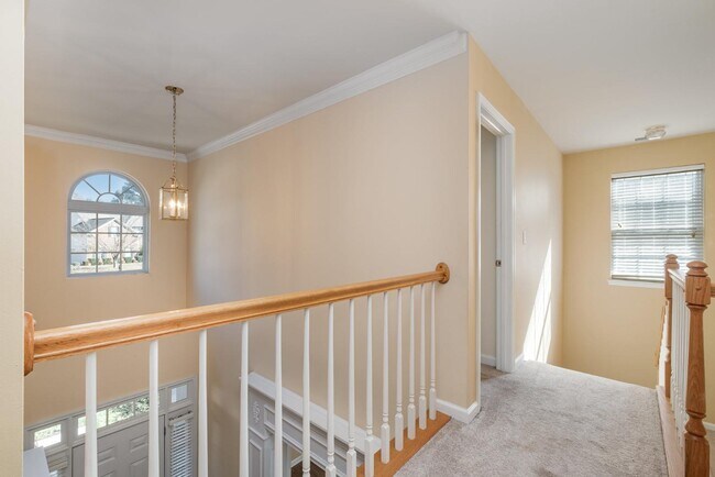 Building Photo - 2108 Tommy Ln