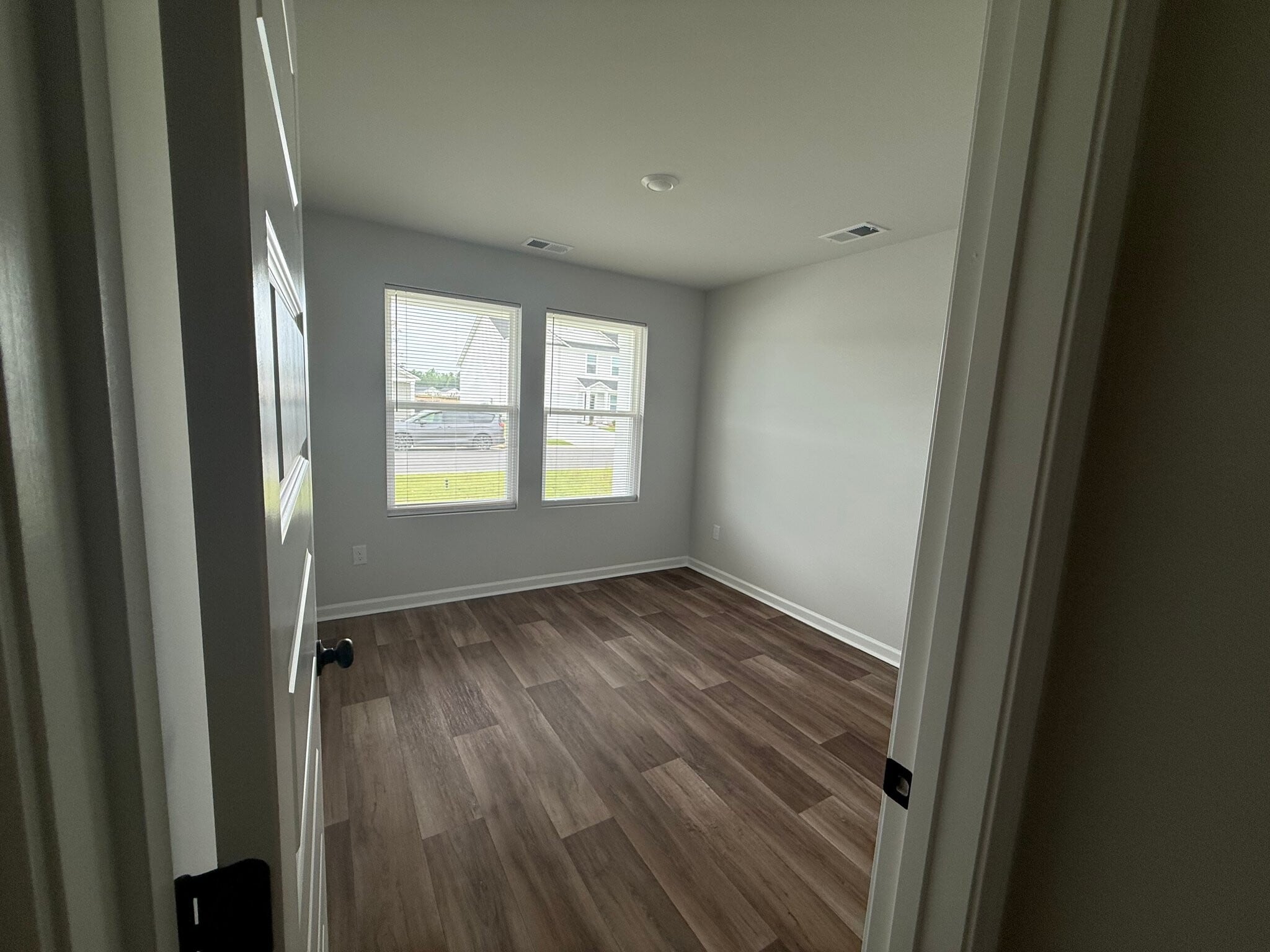 Building Photo - 1119 Cooper Hawk Ln SW