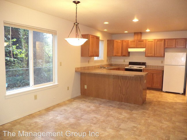 Building Photo - 2816 Falk Rd