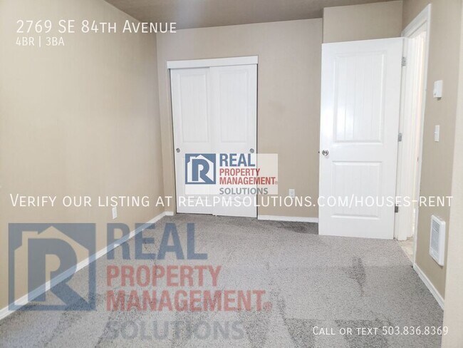 Building Photo - 2769 SE 84th Ave
