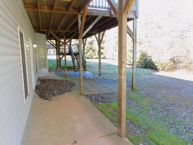 Building Photo - 4108 Stillbrook Ln