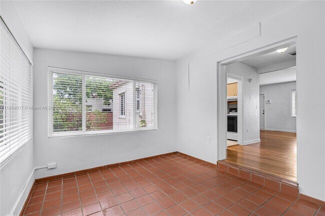 Building Photo - 6257 SW 14th St