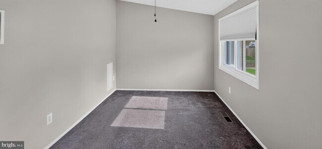 Building Photo - 6556 Pennacook Ct