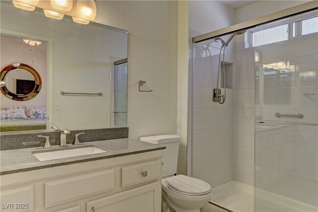Building Photo - 8912 Signal Terrace Dr
