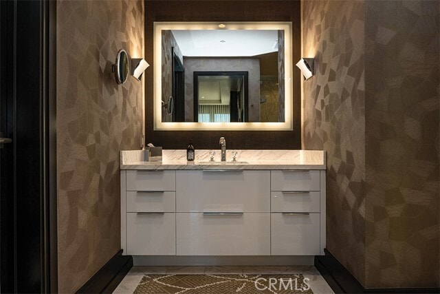 Building Photo - 1447 Santa Barbara Dr